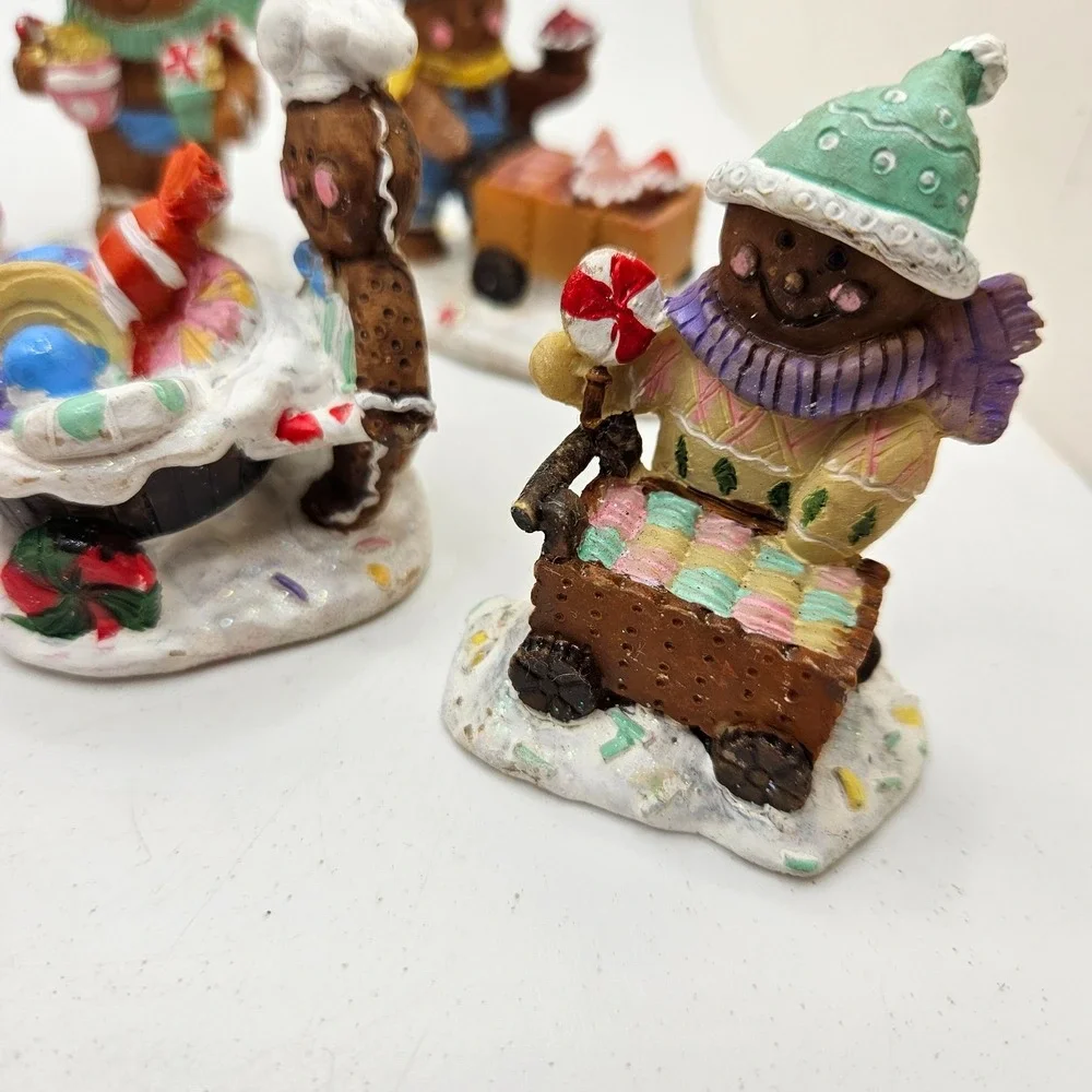 VTG Lot 8 Gingerbread Christmas Village Figurines Candy Bakers Family Miniatures